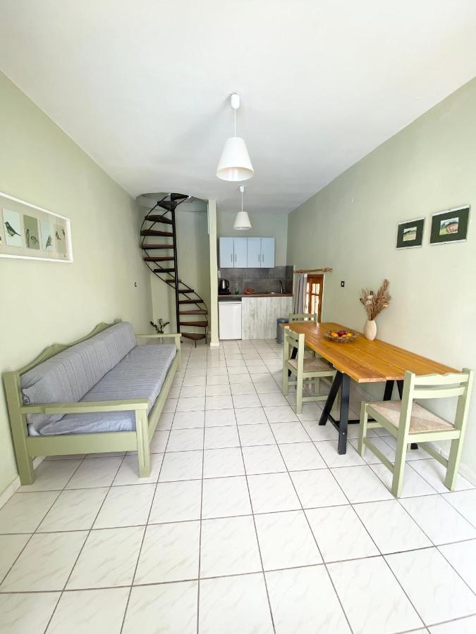Egli Apartment สตาโลส ภายนอก รูปภาพ