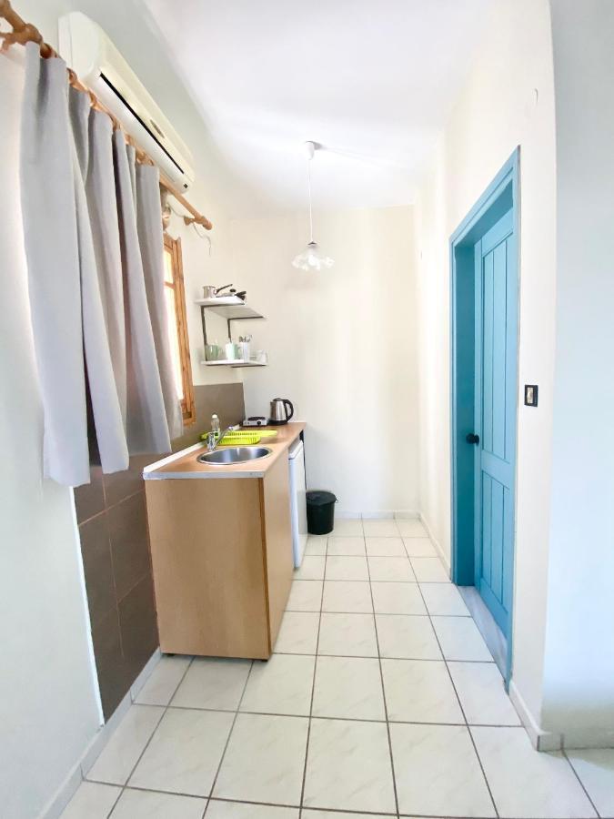Egli Apartment สตาโลส ภายนอก รูปภาพ